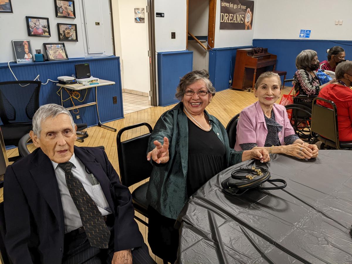 May 2022 - Senior Prom, Line Dancing 22