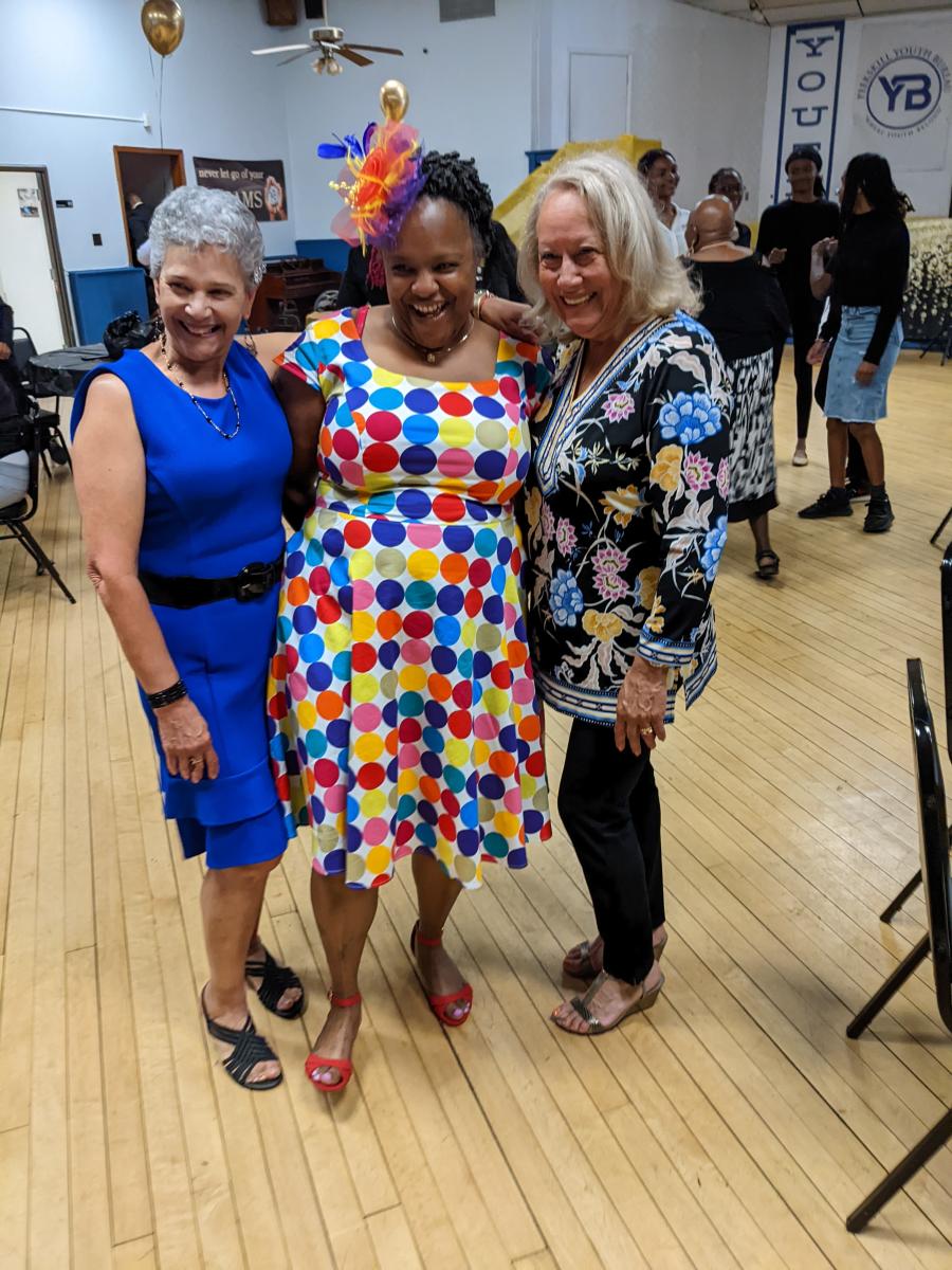 May 2022 - Senior Prom, Line Dancing 19