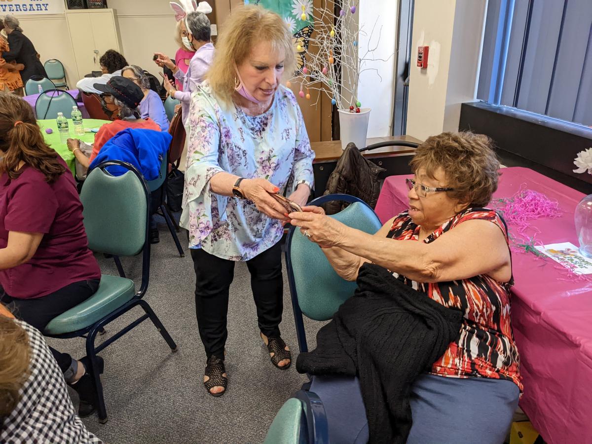 April 2022 - Easter Party 06